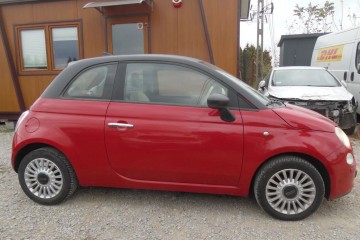 2007r, 1.2 Benzyna. Lekko uszkodzony lewy bok. Jeździ.
