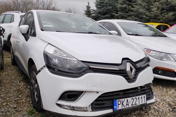 12/2016r. 1.5 DCI. Lekko uszkodzony lewy przód i bok. Jeździ.