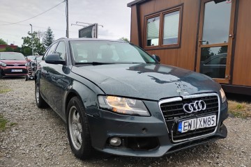 2008r, 1.8 LPG. AUTOMAT. Lekko uszkodzony przód. Jeździ.