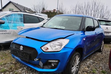 2020r, SALON POLSKA. Uszkodzony prawy przód. Pali.