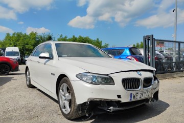 2016r, 2.0 Diesel. AUTOMAT. Uszkodzony lewy bok. Jeździ.