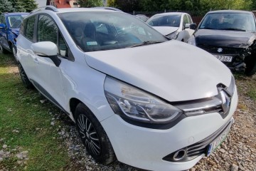 2015r, 0.9 Benzyna. Uszkodzony tył. Jeździ