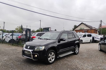 2010r, Lift. 1.9 DIESEL. 4x4. Delikatnie uszkodzony lewy tył. Jeździ.