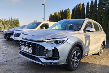 2024r, 1.5 HYBRID. Automat. Uszkodzony. Poobijany. Jeździ.