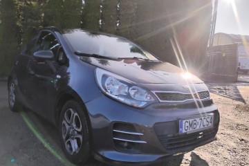 2015r,  1.1 CRDI. Lekko uszkodzony lewy przód. Jeździ