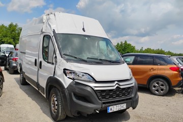 12/2023r, 2.2 HDI. Uszkodzone boki. Poobijany. VAT 23%.