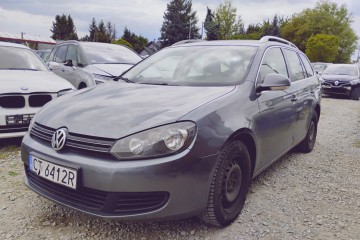 2011r. 1.6TDI. DSG. Uszkodzone prawe drzwi. Pali.