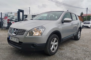2007r, 1.6 Benzyna. Lekko uszkodzony prawy tył. Jeździ.