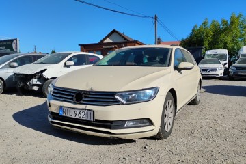 2019r, 2.0 TDI. AUTOMAT. Lekko przetarty prawy bok. Jeździ.