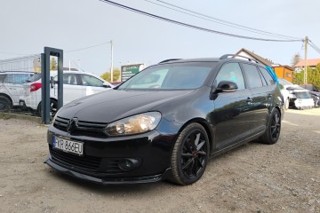 2011r, 2.0 TDI. AUTOMAT. Lekko uszkodzony tył. Jeździ.