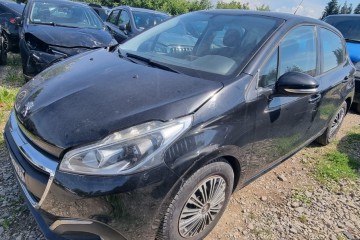 2016r, 1.6 HDI. Lekko uszkodzony prawy przód. Jeździ.