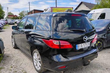 2013r, 2.0 Benzyna. 7 osób. Uszkodzony przód. Jeździ.