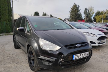 2014r, 2.0 DIESEL. Uszkodzony lewy bok.