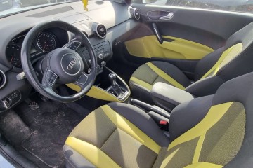 2012r, 1.2 Benzyna. Lekko uszkodzony lewy bok. Jeździ.