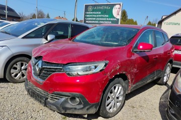 I rej. 2017r, SALON POLSKA. Uszkodzony prawy przód. Poobijany.