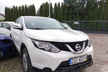 2015r, 1.2 Benzyna. Uszkodzony. Poobijany. Jeździ