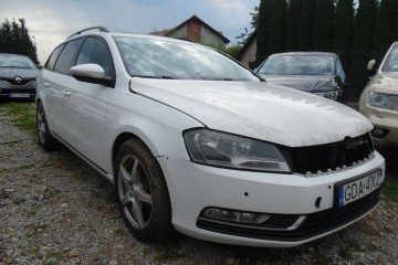 2011r, 1.6 TDI, Uszkodzony lewy bok, Pali. VAT 23%