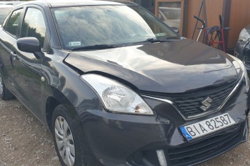 2017r, Salonowy. 1.2 LPG. Uszkodzony tył i lekko przód. Jeździ.