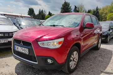 2011r, 1.8 DIESEL, 4x4. Lekko przetarty prawy bok. Jeździ.