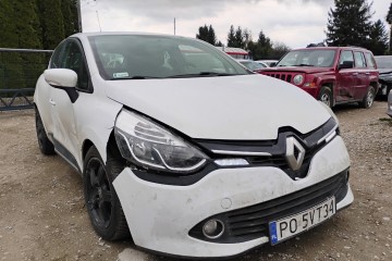 2015r, 1.5 DCI. Uszkodzone boki. Jeździ.