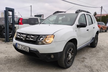 2017r, SALON, 1.5DCI. Przetarty prawy bok. Poobijany. Jeździ. VAT 23%