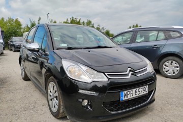 2014r, 1.2 Benzyna. Lekko uszkodzony tył. Jeździ.