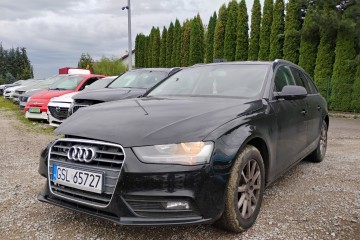 2013r, 2.0 TDI. Lekko uszkodzony prawy przód. Jeździ.
