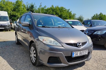 2008r, 2.0 DIESEL. 7 osób. Delikatnie przetarty prawy bok. Jeździ.