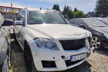 2011r, 2.0CDI. Uszkodzony lewy przód.