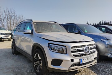 2020r, 2.0 Diesel. AUTOMAT. Uszkodzony tył i lekko przód. Pali.