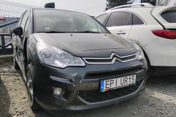 2014r, 1.4 HDI. Lekko przetarty prawy bok. Jeździ.