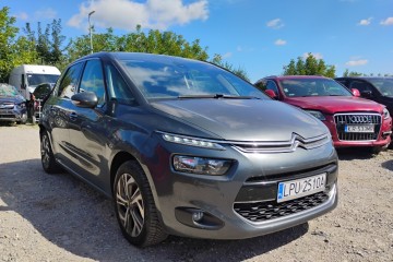 2016r, 1.6HDI. AUTOMAT. Lekko uszkodzony tył. Jeździ.
