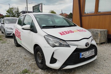 2020r, SALONOWA. 1.0 LPG. Uszkodzony lewy przód. Jeździ.
