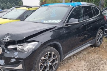 2020r, 2.0 Benzyna. 4x4. AUTOMAT. Uszkodzony przód i prawy bok.