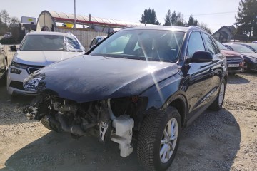 2012r, 2.0 TDI. Uszkodzony przód.