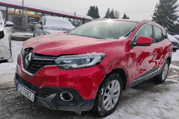 I rej. 2017r, SALON POLSKA. Uszkodzony prawy przód. Poobijany.