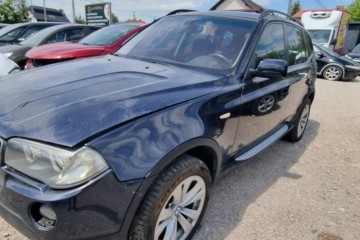 2008r, 2.0 DIESEL, 4x4. Uszkodzony przód. Jeździ.