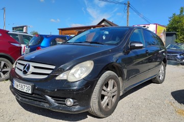 2008r, 3.0 CDI 4x4. AUTOMAT. Delikatnie uszkodzony lewy tył. Jeździ.