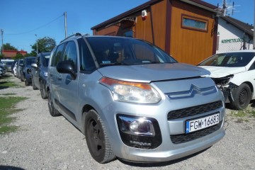 2016r, 1.6 HDI, Uszkodzony lewy przód i prawy bok, Pali.