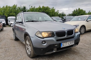 2007r, 2.0 DIESEL. 4x4. Delikatnie uszkodzony lewy przód. Jeździ.
