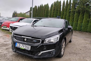 2015r, 1.6 HDI - AUTOMAT. Lekko uszkodzony przód. Jeździ.