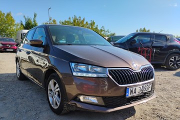 2020r. Salonowa, 1.0 LPG. Uszkodzony lewy tył. Jeździ.
