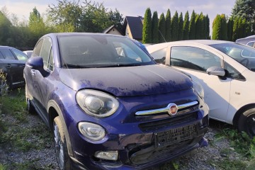 2015r, 1.4 Benzyna. AUTOMAT. Uszkodzony lewy bok.