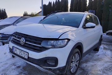 2021r, SALON POLSKA. 1.0 TSI. Uszkodzony prawy przód i lewy tył. Pali.