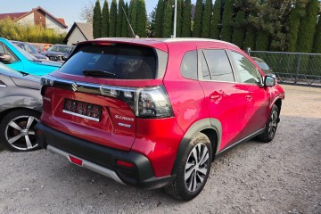 11/2023r, SALON POLSKA. 1.4 HYBRID. Uszkodzony przód.