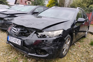 2012r, 2.2 Diesel. AUTOMAT. Uszkodzony przód. Jeździ.