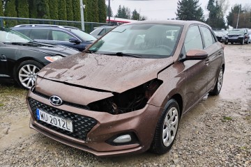 2019r, 1.2 LPG. Uszkodzony przód. Jeździ.