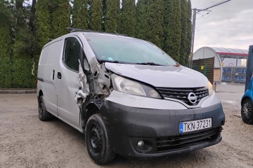 2013r, 1.5 DCI. Uszkodzony prawy przód i lewy tył. Jeździ