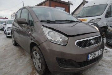 2012r, Salonowa, 1.6 Benzyna. Uszkodzony lewy bok. Jeździ.