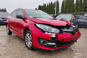 2016r, 1.2 Benzyna. AUTOMAT. Lekko uszkodzony przód. Jeździ.